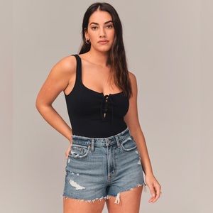 Abercrombie Curve Love The Mom Short